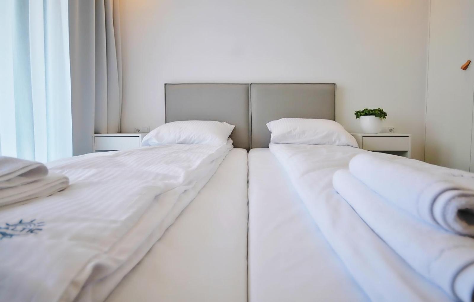 Hotel Baltic Sun 科沃布热格 外观 照片